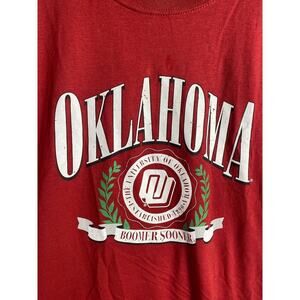 OU T Shirt Size XL Vintage Mens Adult Y2K Oklahoma Sooner Red Collegiate Apparel